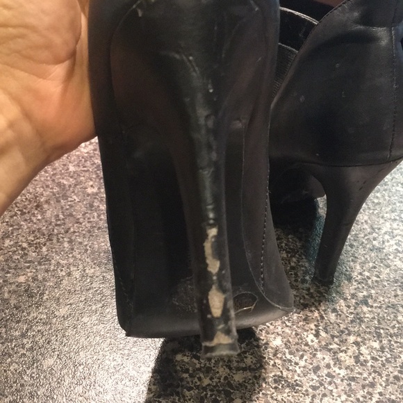 BCBGeneration Black booties - Picture 4 of 5